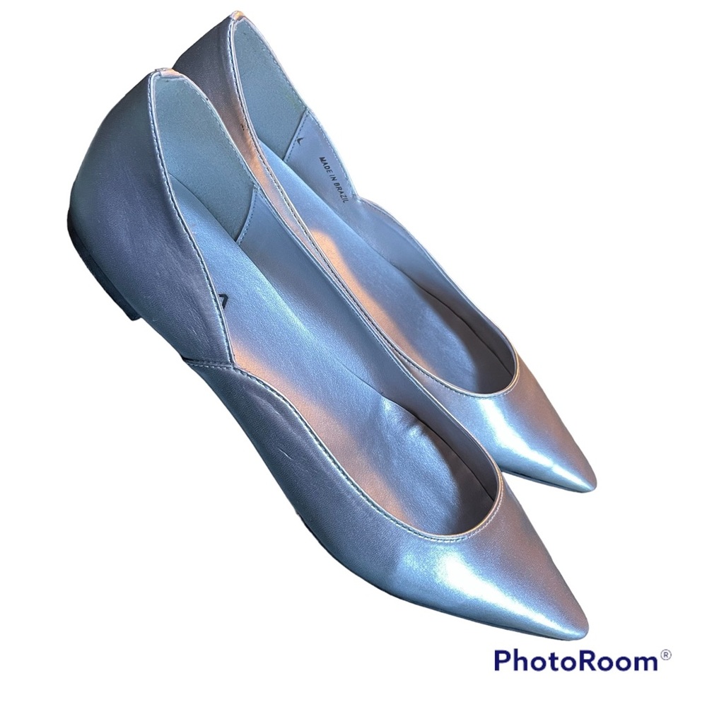 MIA silver pointed-toe flats 7 1/2 - Picture 2 of 4